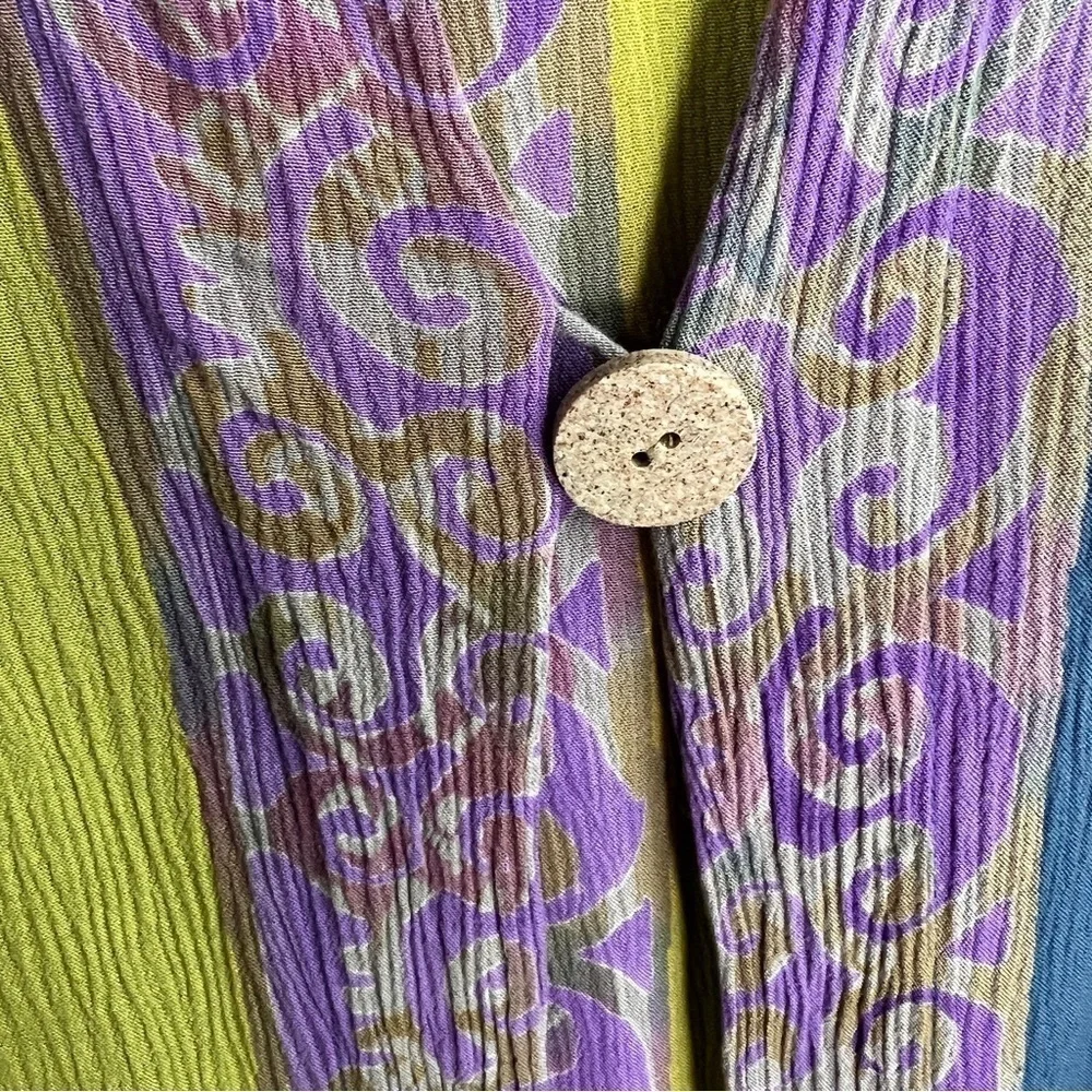SOFT SURROUNDINGS Multi-colored Duster/Wrap. Size XL. One button closure.
